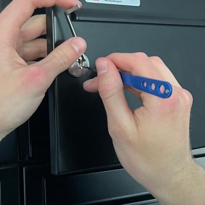 Briefkasten öffnen