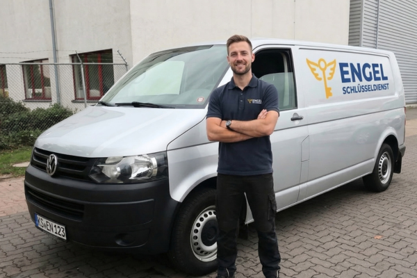 schluesseldienst engel transporter 2